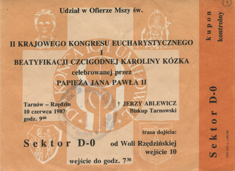 Karta wejścia na mszę św. celebrowaną przez papieża Jana Pawła II w Tarnowie – Rzędzinach w dn. 10 VI 1987 r. (Dar prywatny: Pani Ewa Małyszko, IPN Ki 211/4 s. 3-4)..